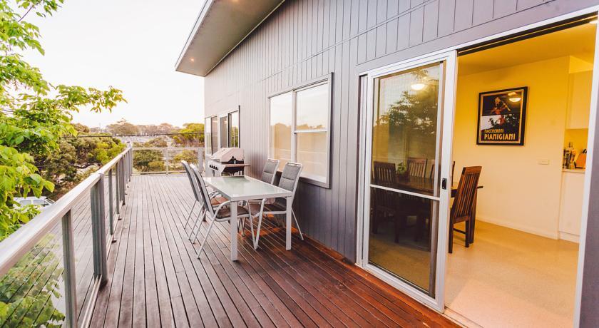 Point Lonsdale Holiday Apartments (Adults Only) Queenscliff Phòng bức ảnh