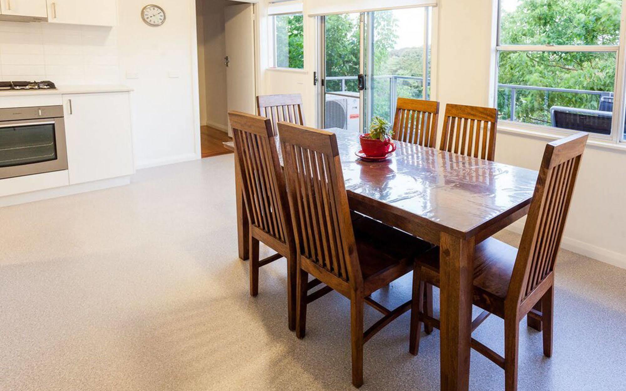 Point Lonsdale Holiday Apartments (Adults Only) Queenscliff Ngoại thất bức ảnh