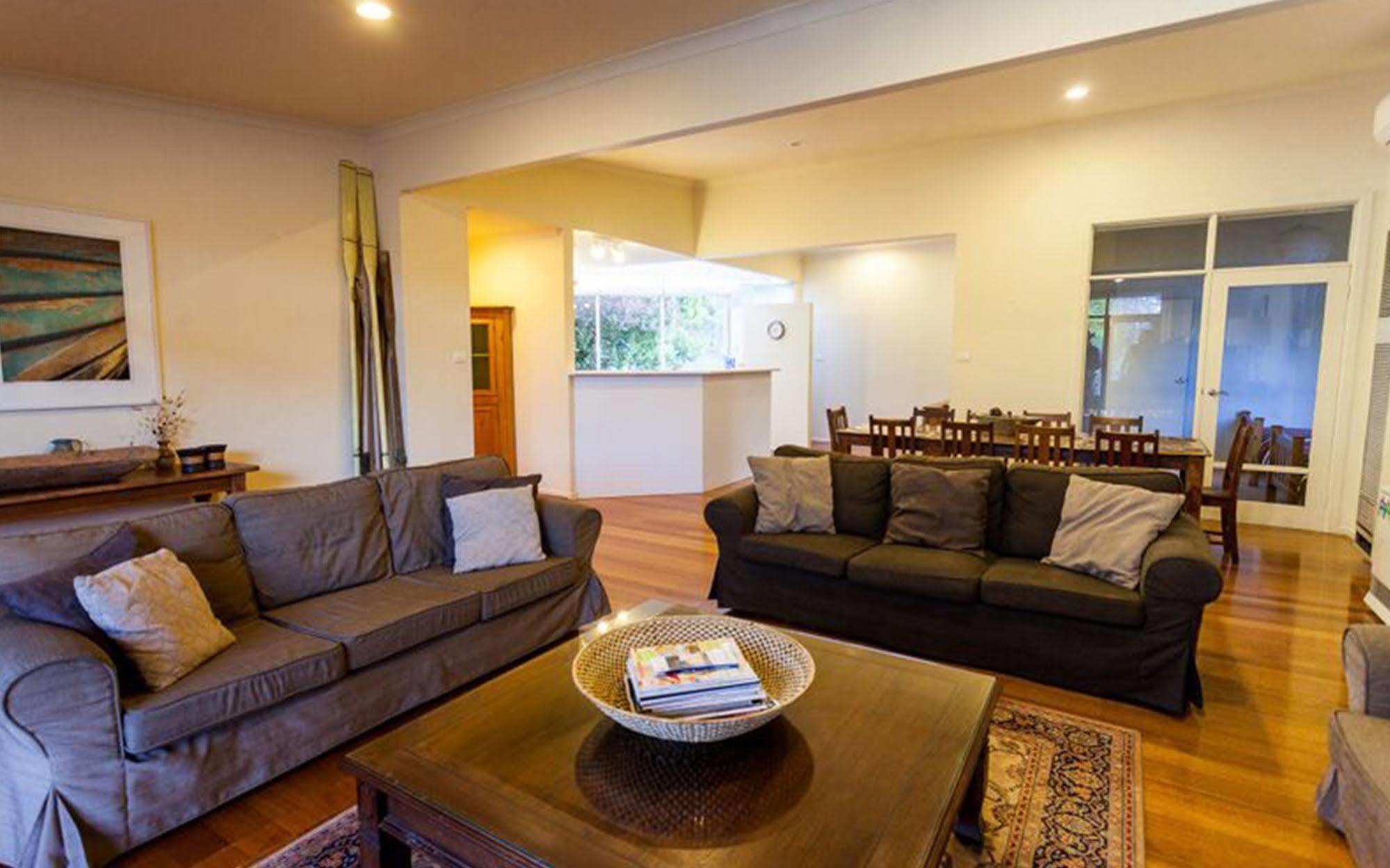 Point Lonsdale Holiday Apartments (Adults Only) Queenscliff Ngoại thất bức ảnh